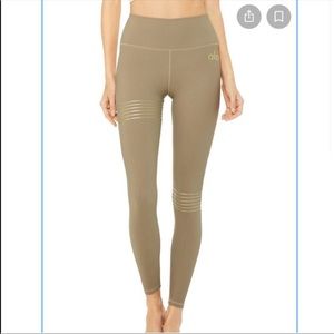 ALO Yoga Airlift Vapor Leggings